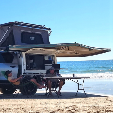 30 Second Wing Awning - 270 Degree (2.7m) - Large Awning - close up view