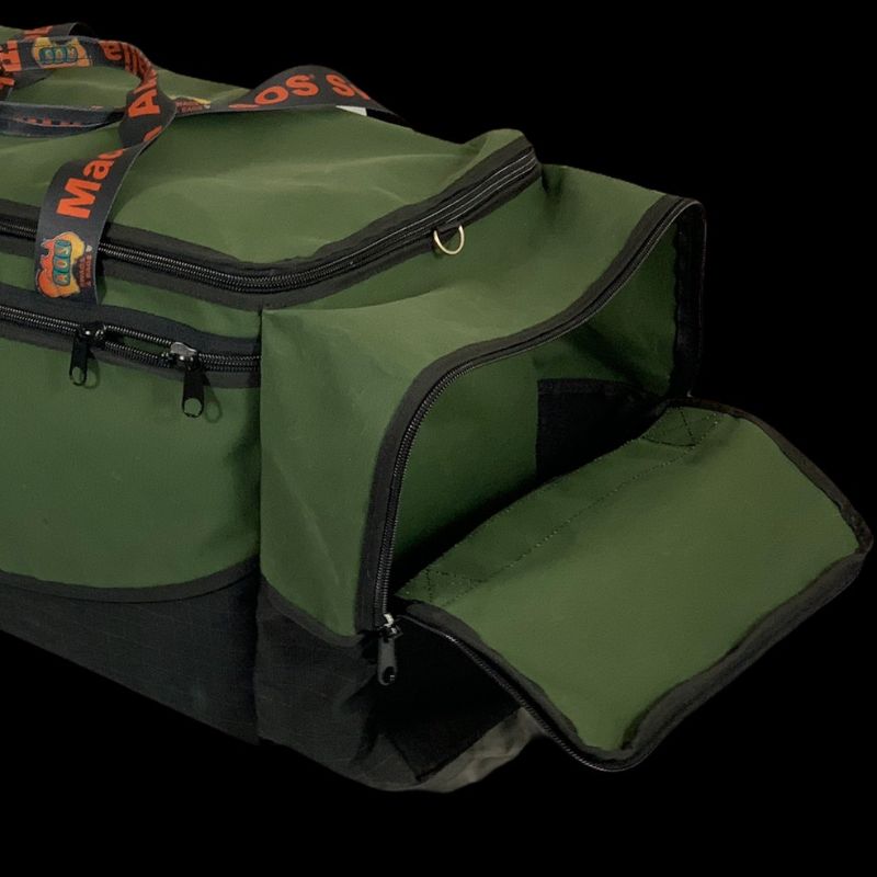 Australian Outback Supplies - Deluxe Gear Bag - Large (90 x 35 x 37cm – 116L) - Deluxe Gear Bag Side View