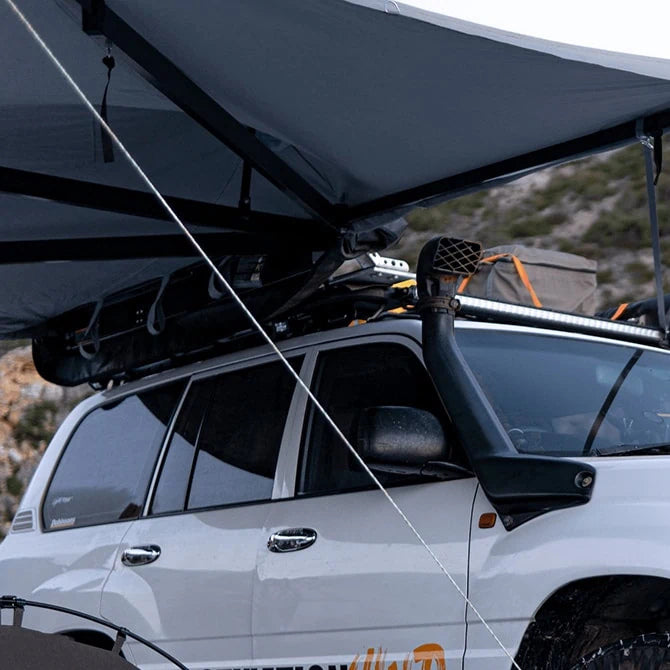 destination 4wd - 180 degree awning - front under view